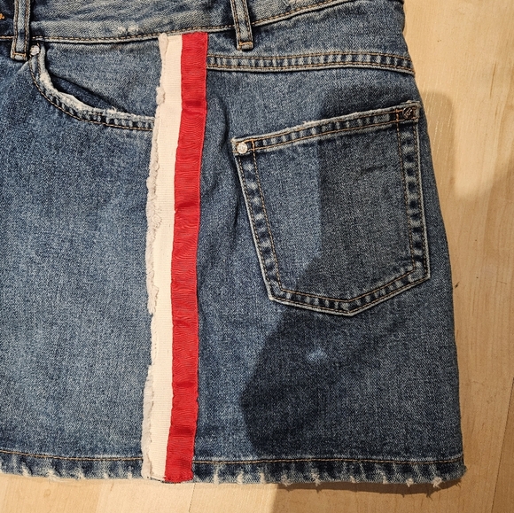 Zara Trafaluc TRF Denim Jean Mini Skirt w/Red & White Stripes size XS EUC - Picture 6 of 7